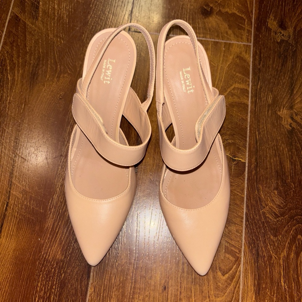 Levi's Blush Pointed-Toe Slingback Pumps
